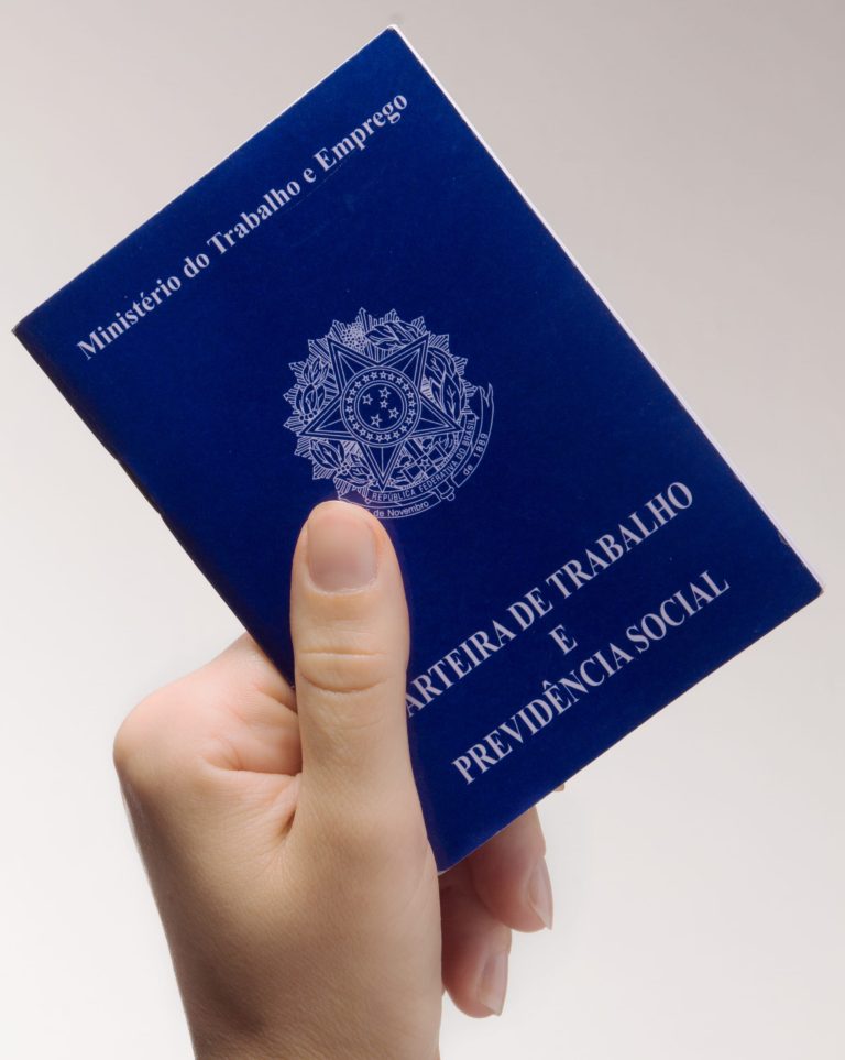Perdi a carteira de trabalho: Como fica meu pedido de aposentadoria?