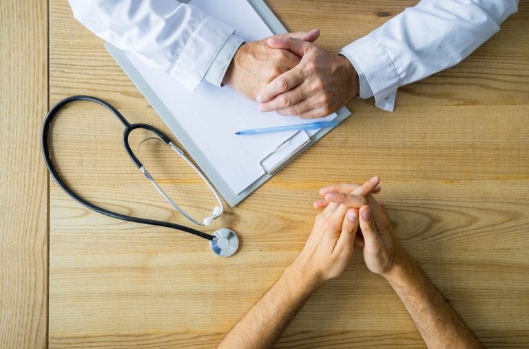 É possível converter o Benefício por Incapacidade Temporária (Auxílio-Doença) em Aposentadoria por Incapacidade Permanente (Aposentadoria por Invalidez)?