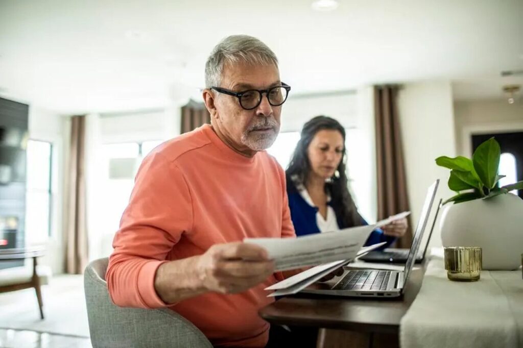 tenho 65 anos posso me aposentar por idade